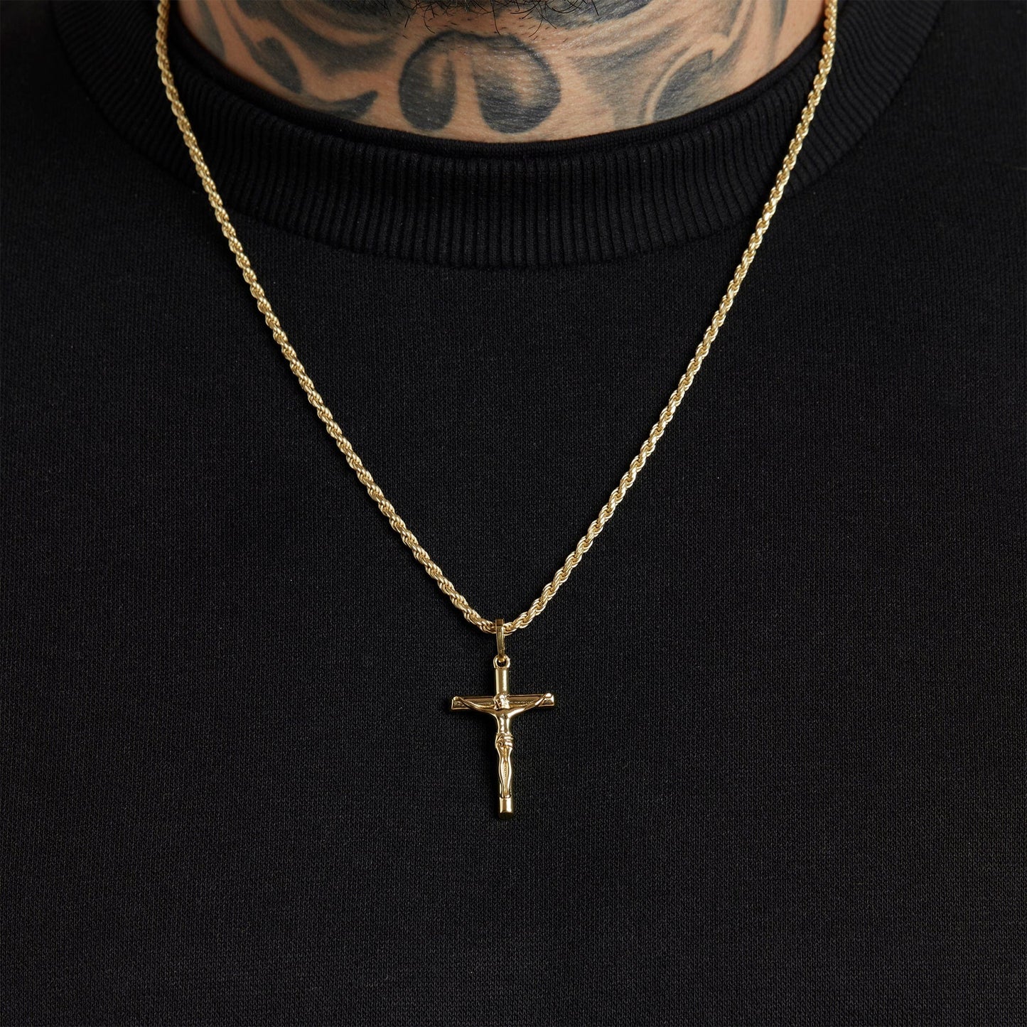 ALL WEAR Crucifix Pendant - Gold