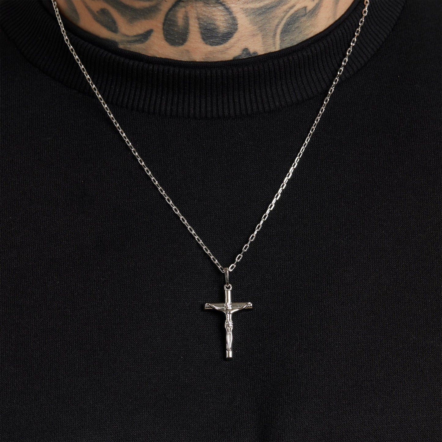 ALL WEAR Crucifix Pendant - White Gold